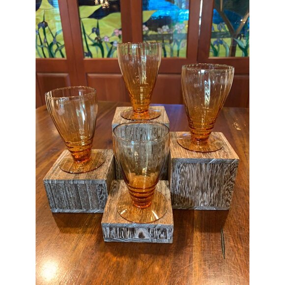 Vintage Amber Footed Liquor Glasses. - Picture 3 of 14